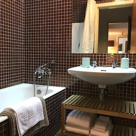 Daire Apart. E Espacoso - Parque E Metro Lisboa