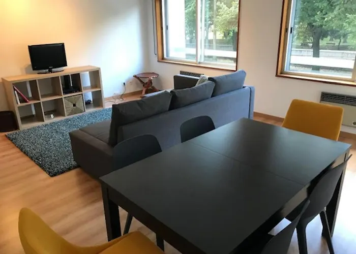 Apart. E Espacoso - Parque E Metro * Lisboa