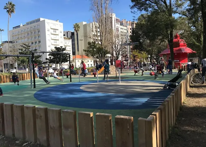 Apart. E Espacoso - Parque E Metro * Lisboa